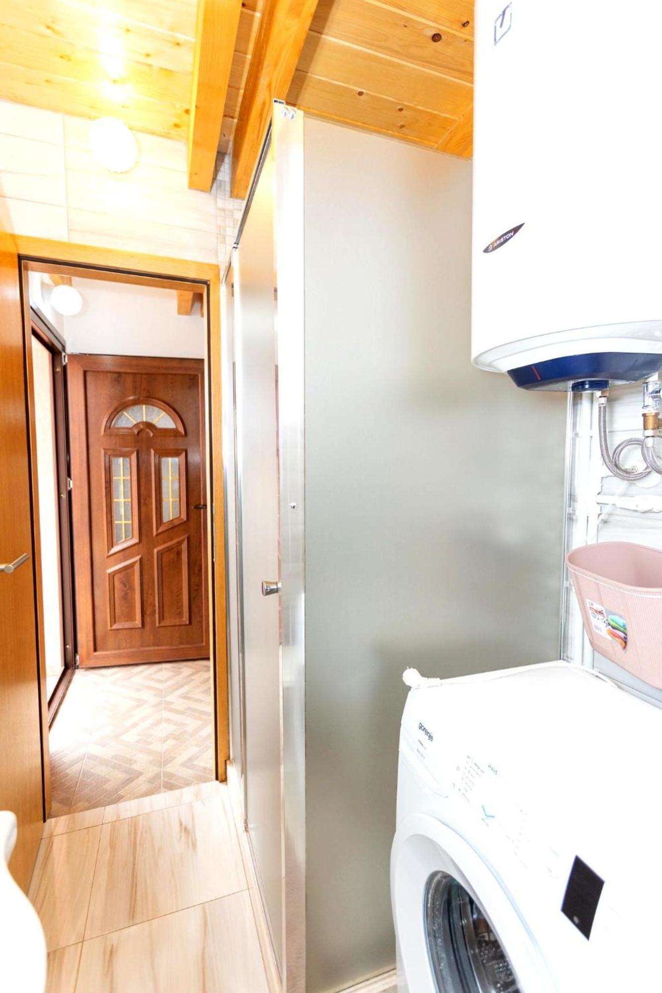 Hill View Chalets 자블야크 외부 사진