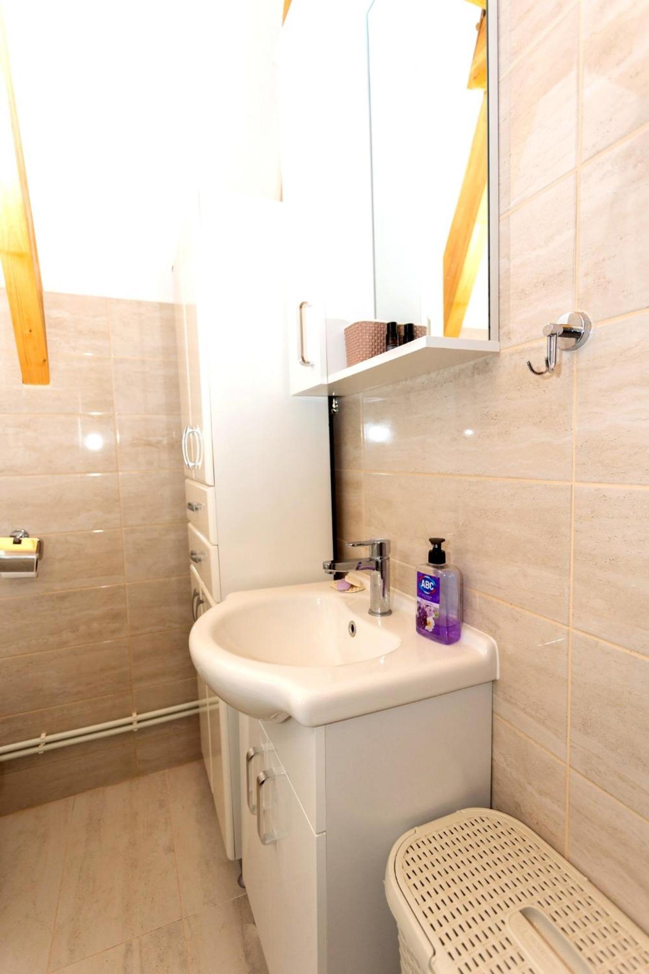 Hill View Chalets 자블야크 외부 사진